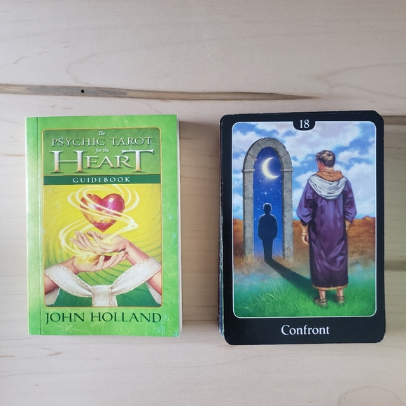 Psychic Tarot from the Heart Oracle Cards - Picture 3 of 4